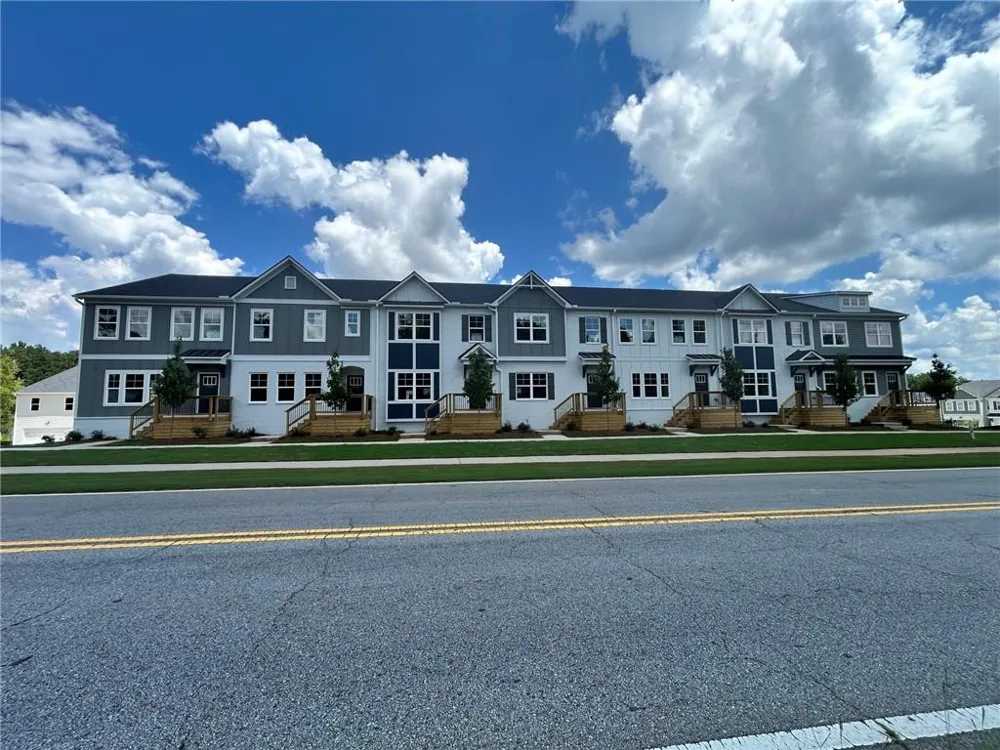 1574 Salem Drive #95 Conyers, GA 30013