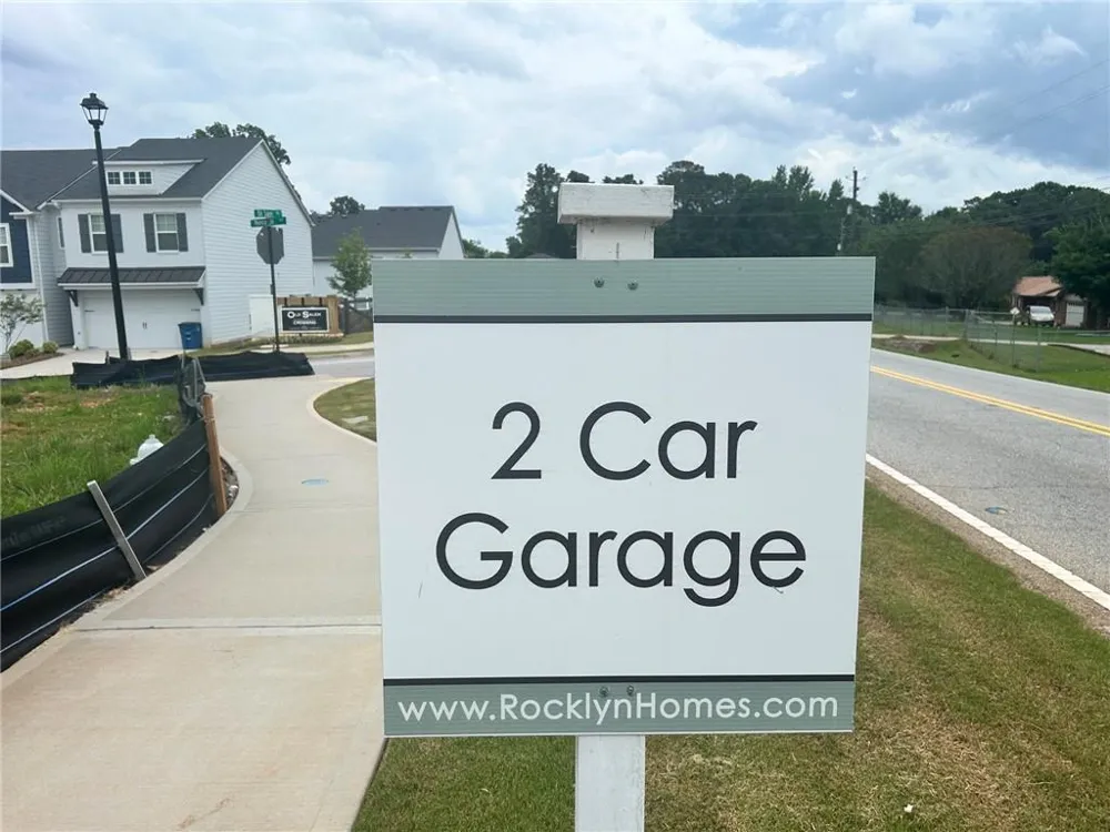 1574 Salem Drive #95 Conyers, GA 30013