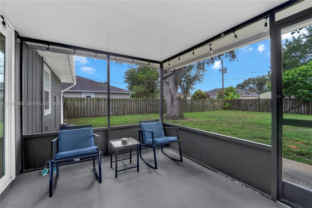 1718 SW Mcallister Ln Port St. Lucie, FL 34953