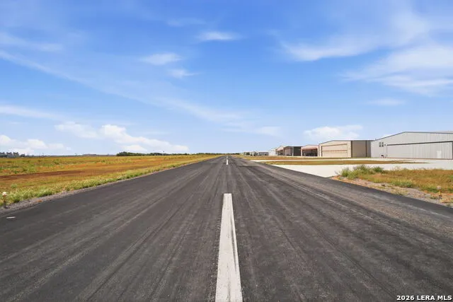 293 Beechcraft Seguin, TX 78155