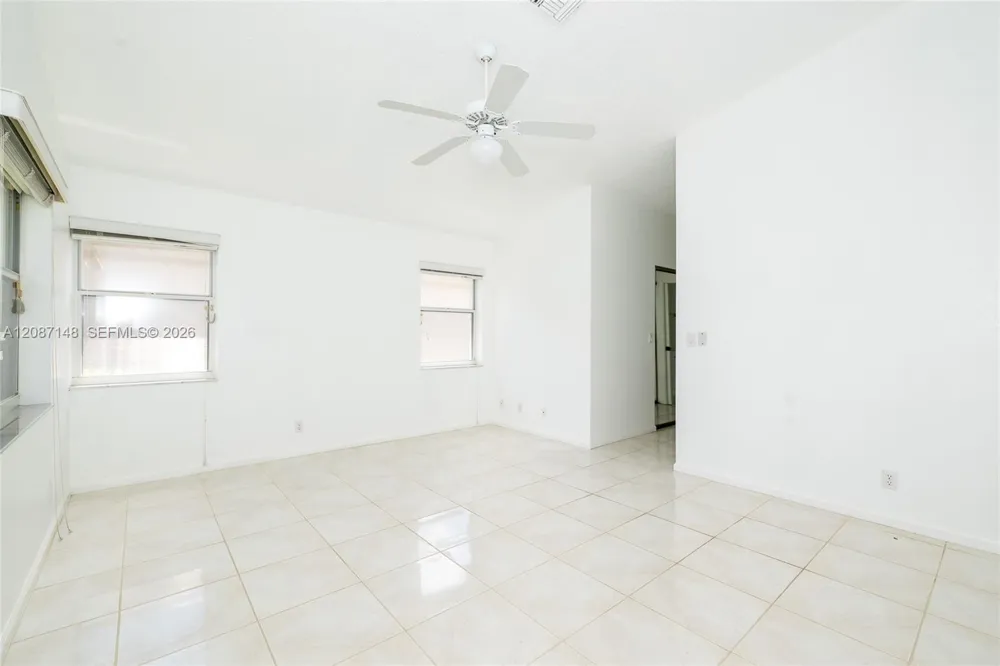 9706 Harbour Lake Cir Boynton Beach, FL 33437
