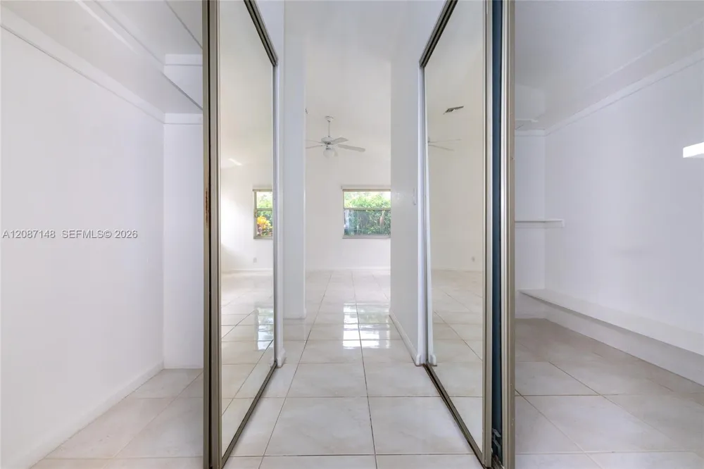 9706 Harbour Lake Cir Boynton Beach, FL 33437