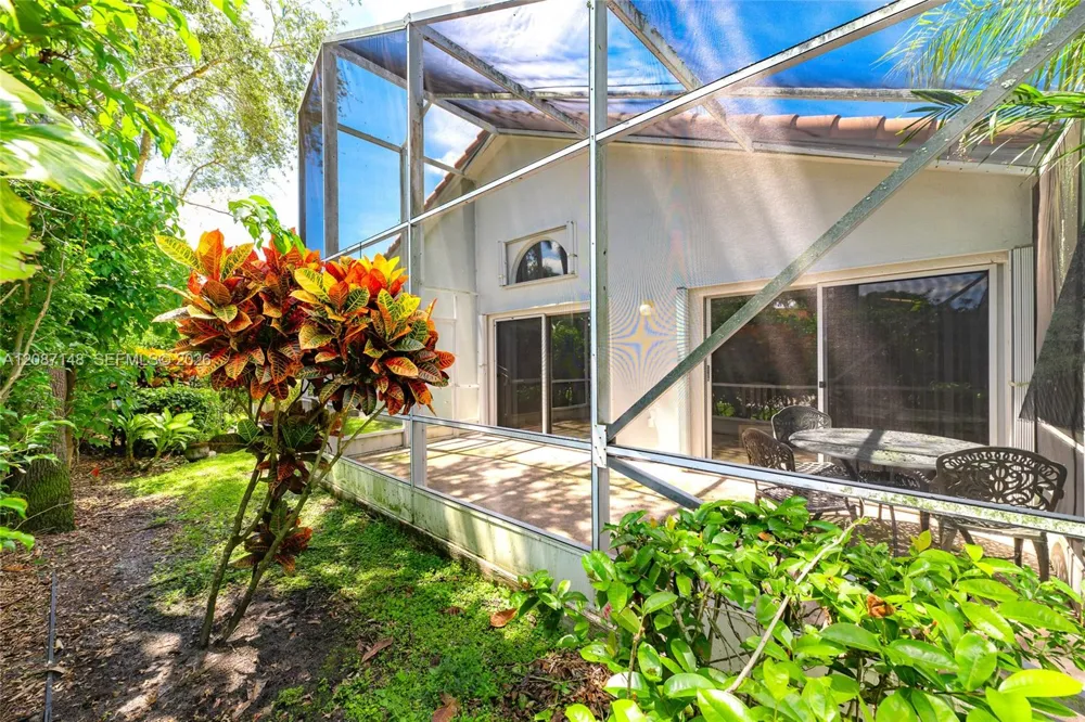 9706 Harbour Lake Cir Boynton Beach, FL 33437