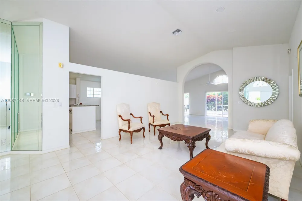 9706 Harbour Lake Cir Boynton Beach, FL 33437