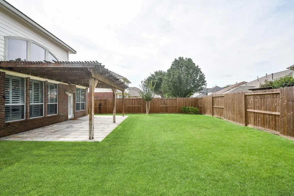 12007 Bright Landing Court Pearland, TX 77584