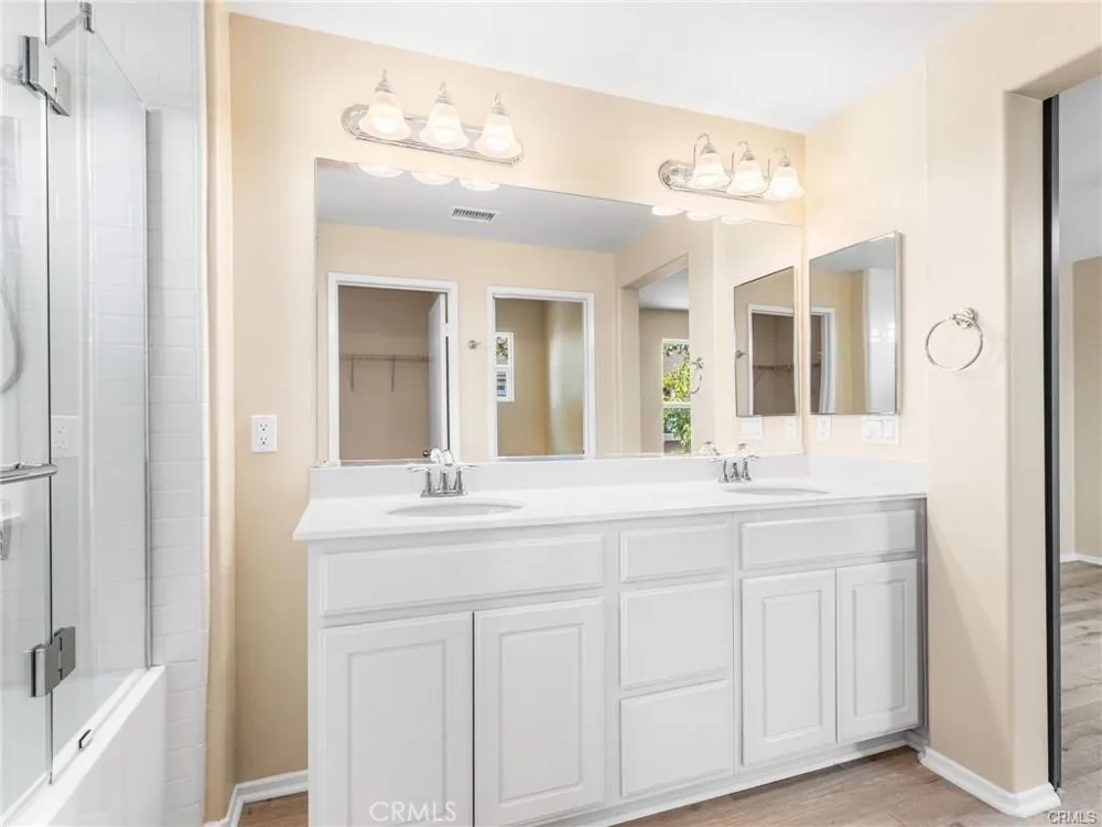 14975 S Highland #77 Fontana, CA 92336