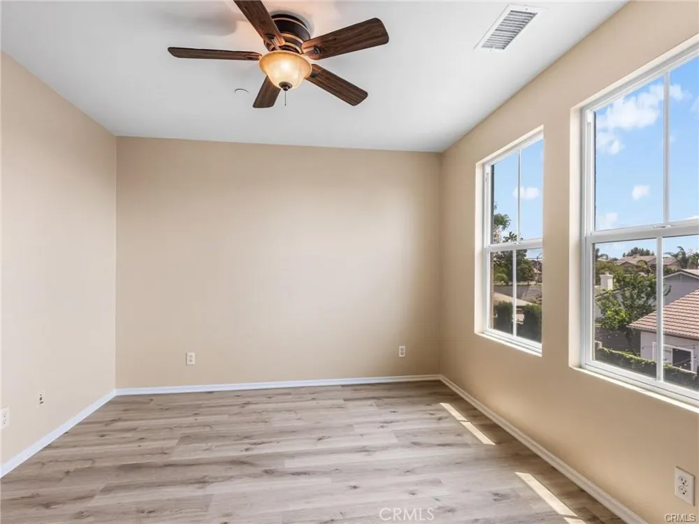 14975 S Highland #77 Fontana, CA 92336