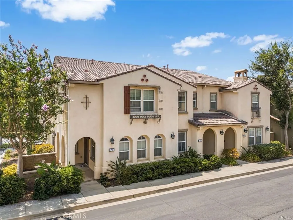 14975 S Highland #77 Fontana, CA 92336