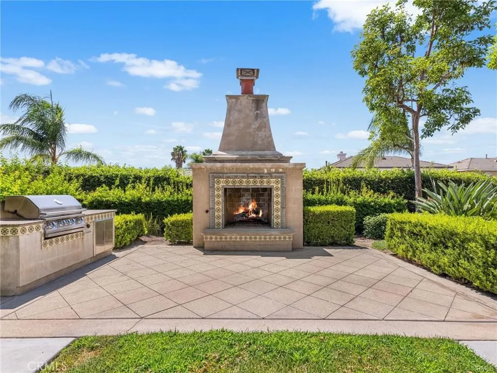 14975 S Highland #77 Fontana, CA 92336