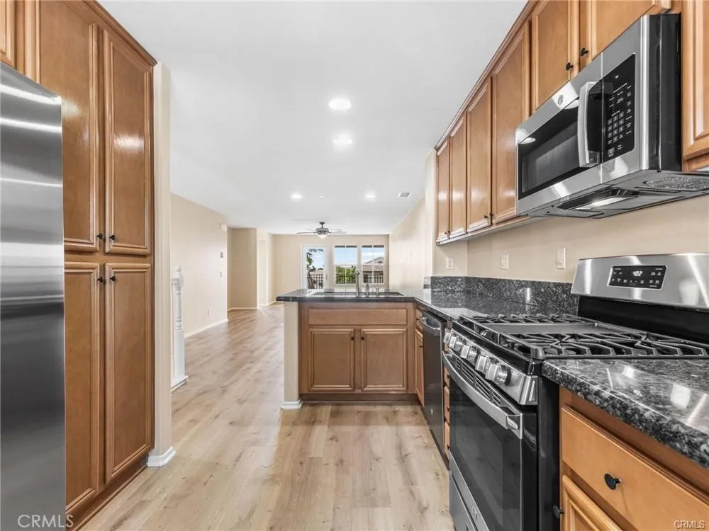 14975 S Highland #77 Fontana, CA 92336