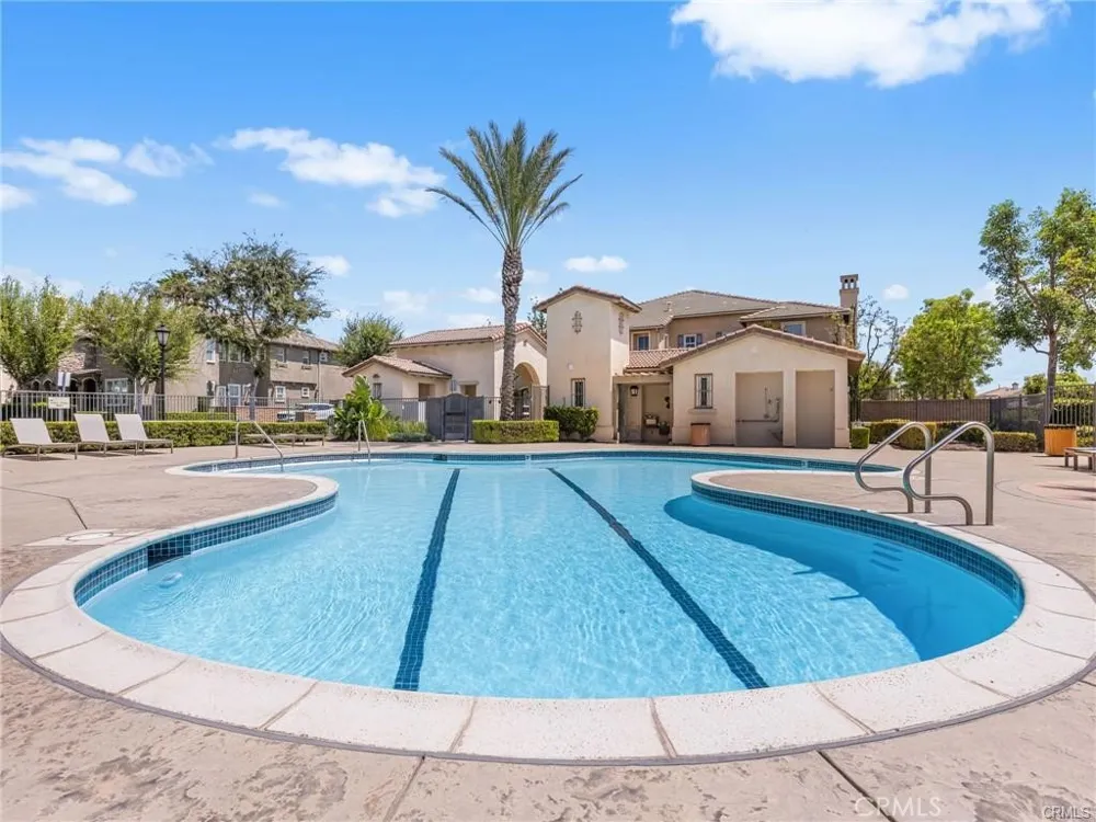 14975 S Highland #77 Fontana, CA 92336