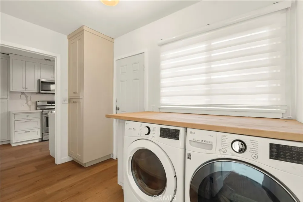 2083 Parnell Way Altadena, CA 91001