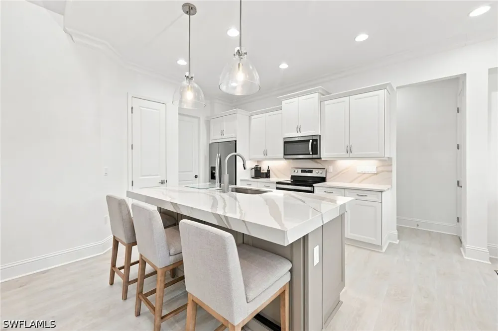 Saona Court Naples, FL 34113