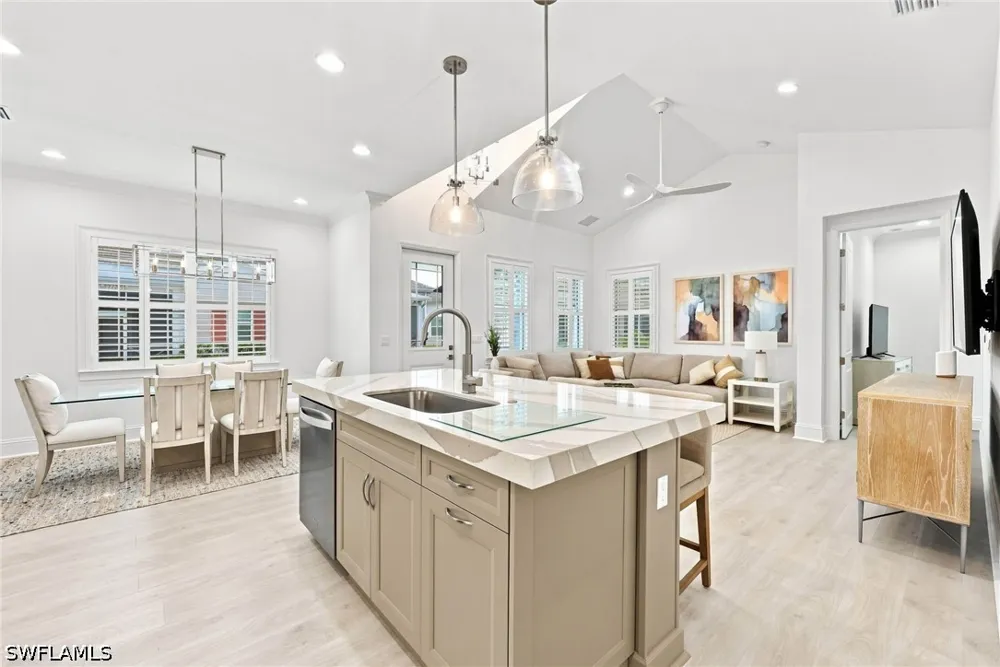 Saona Court Naples, FL 34113
