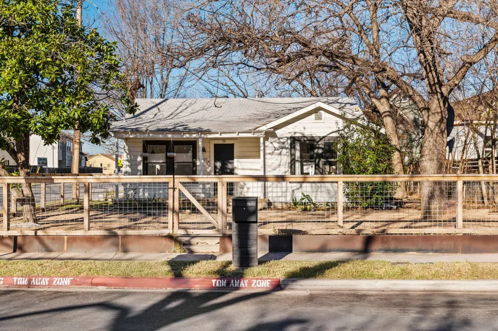 4600 Alf Avenue Austin, TX 78721