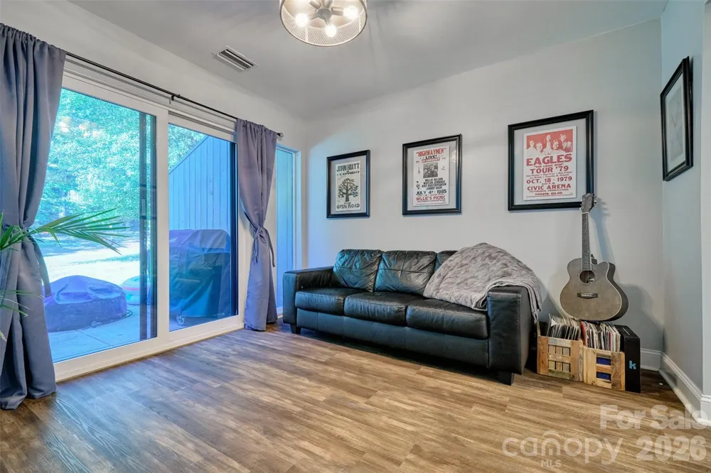 34 Old Post Road Lake Wylie, SC 29710