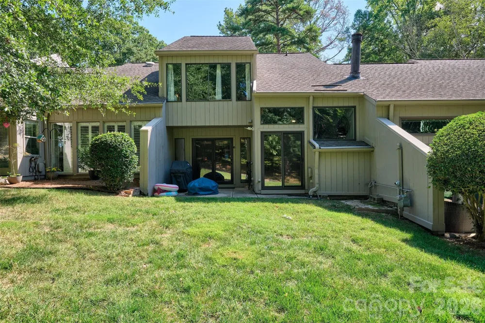 34 Old Post Road Lake Wylie, SC 29710