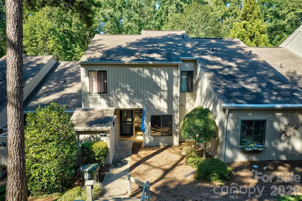 34 Old Post Road Lake Wylie, SC 29710
