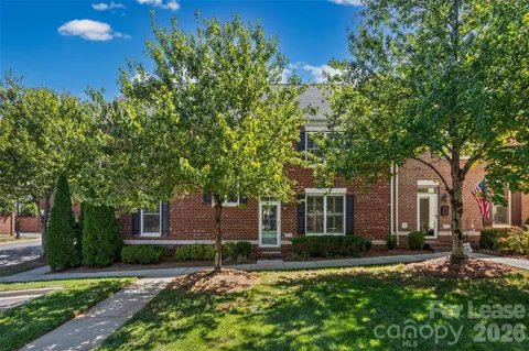 706 Kingsley Way