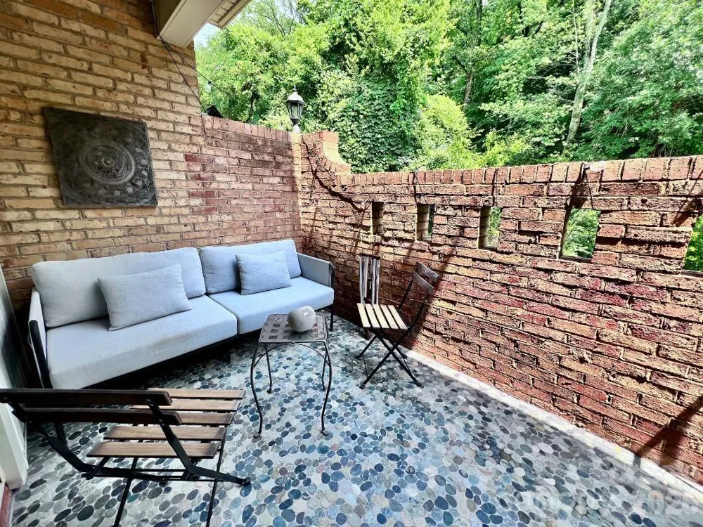 4743 Hedgemore Drive Charlotte, NC 28209