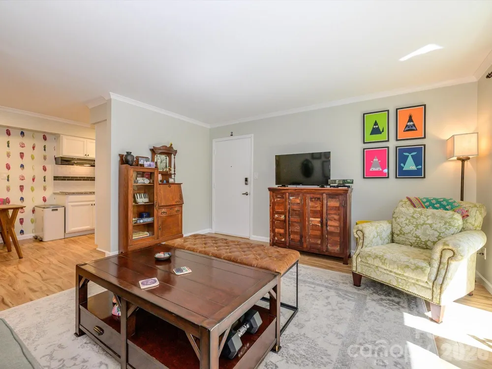 4743 Hedgemore Drive Charlotte, NC 28209