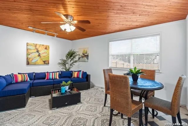 13603 Forest Walk San Antonio, TX 78231