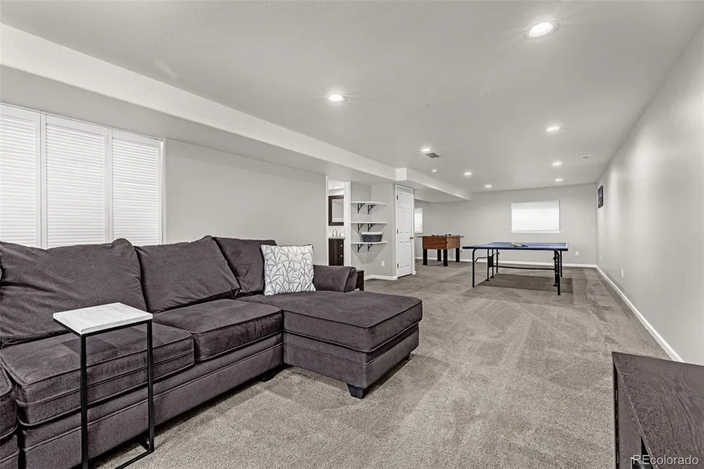6075 Whirlwind Drive Colorado Springs, CO 80923