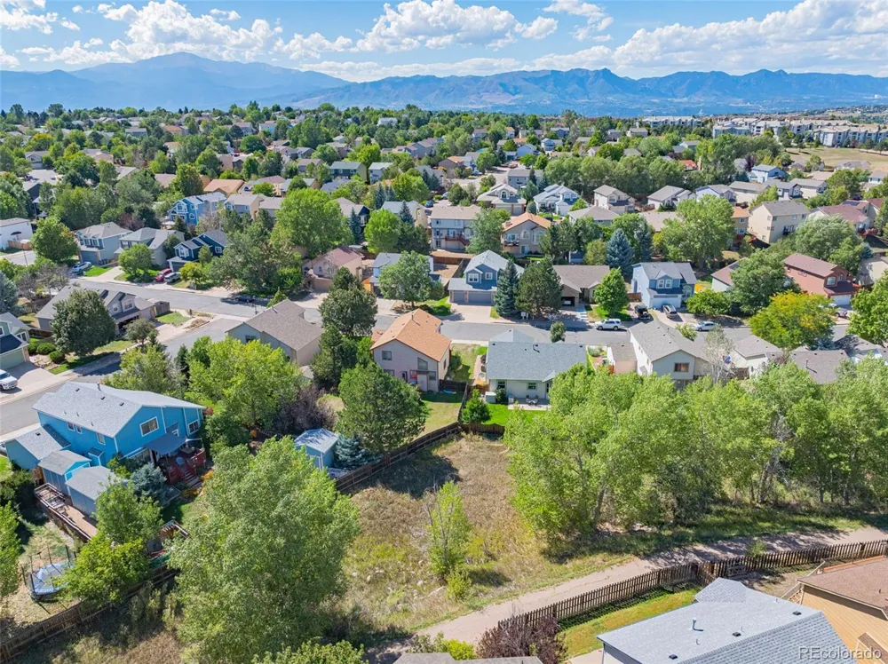 6075 Whirlwind Drive Colorado Springs, CO 80923