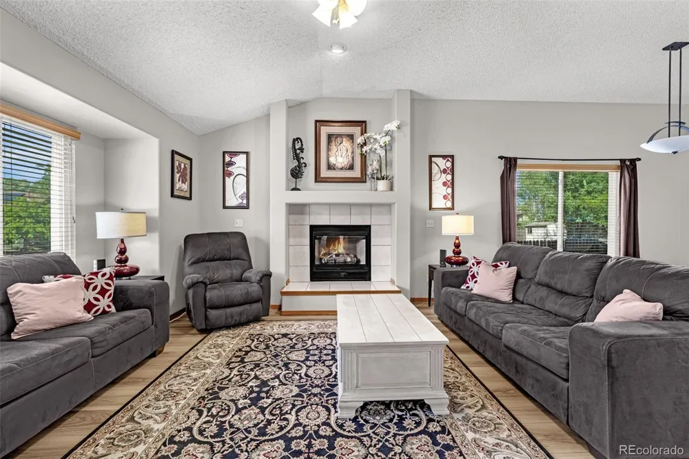 6075 Whirlwind Drive Colorado Springs, CO 80923