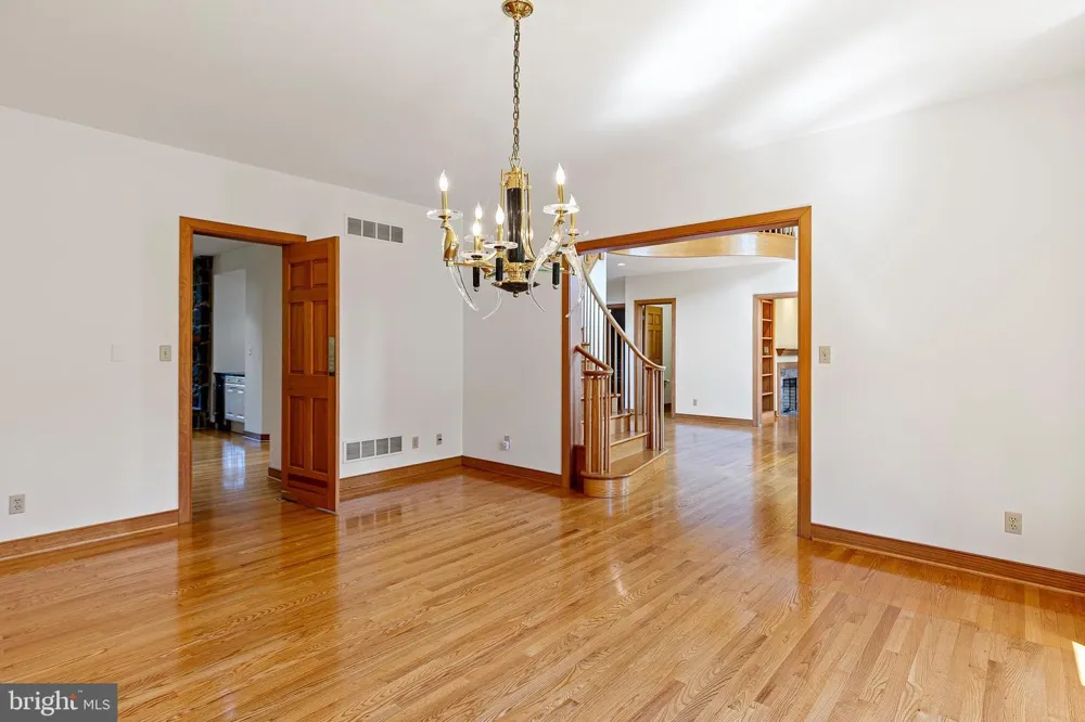 309 PENTLAND Wilmington, DE 19807