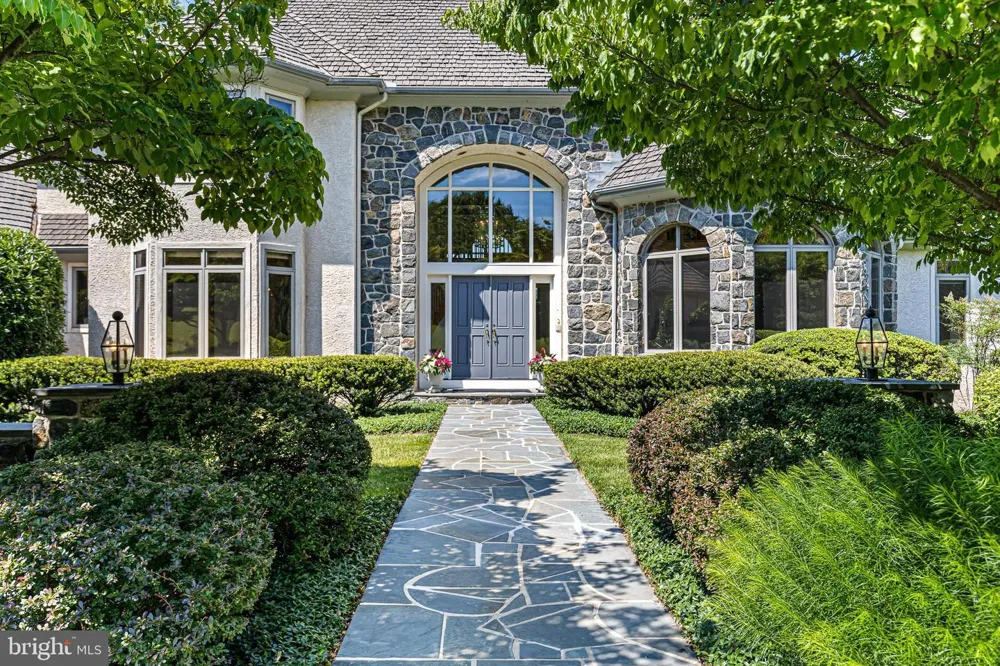 309 PENTLAND Wilmington, DE 19807