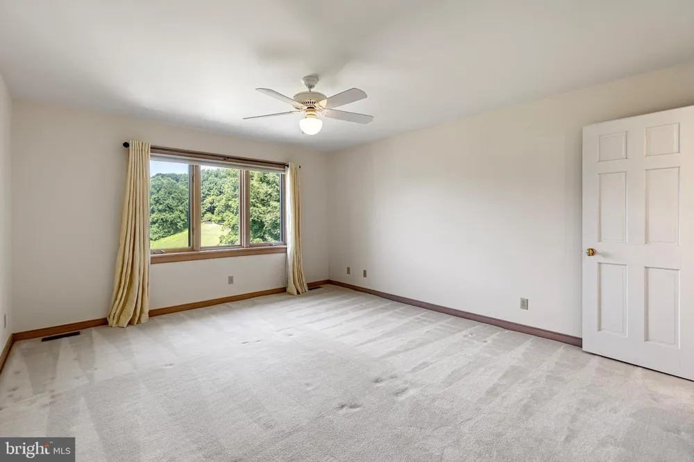 309 PENTLAND Wilmington, DE 19807