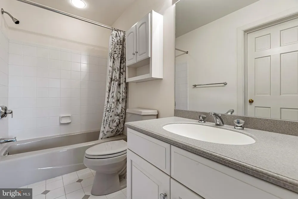 309 PENTLAND Wilmington, DE 19807