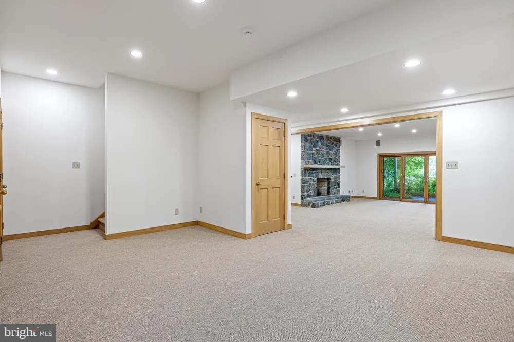 309 PENTLAND Wilmington, DE 19807