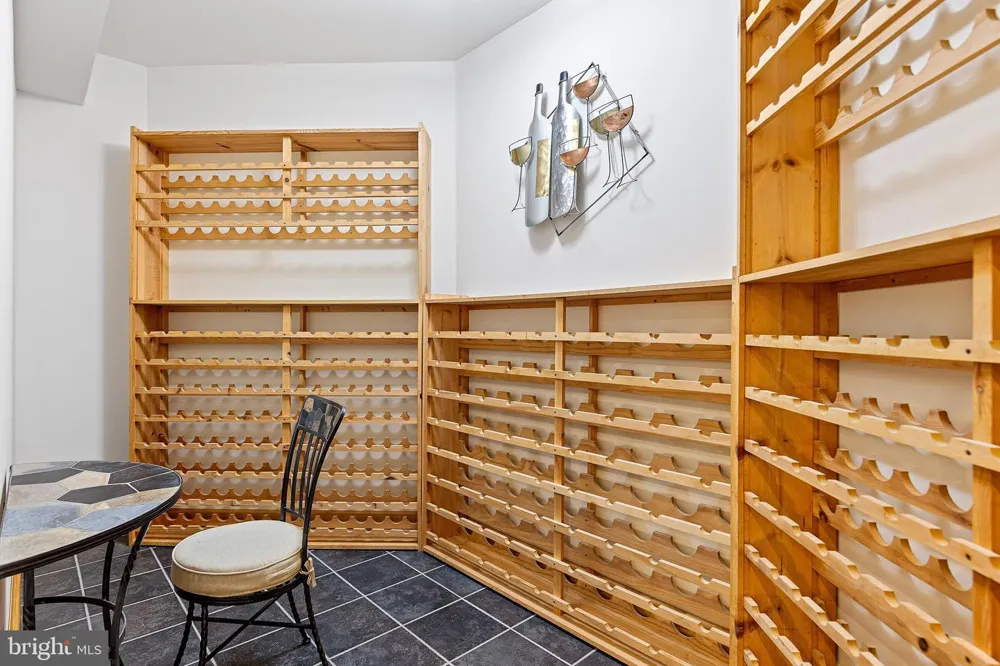 309 PENTLAND Wilmington, DE 19807