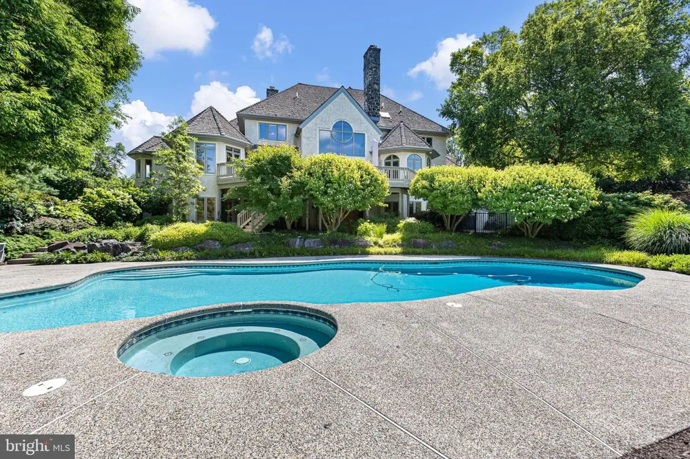 309 PENTLAND Wilmington, DE 19807