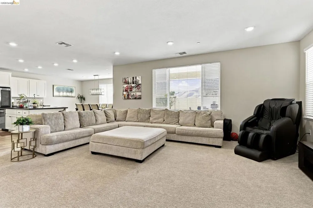 2521 Elan Pl Fairfield, CA 94533