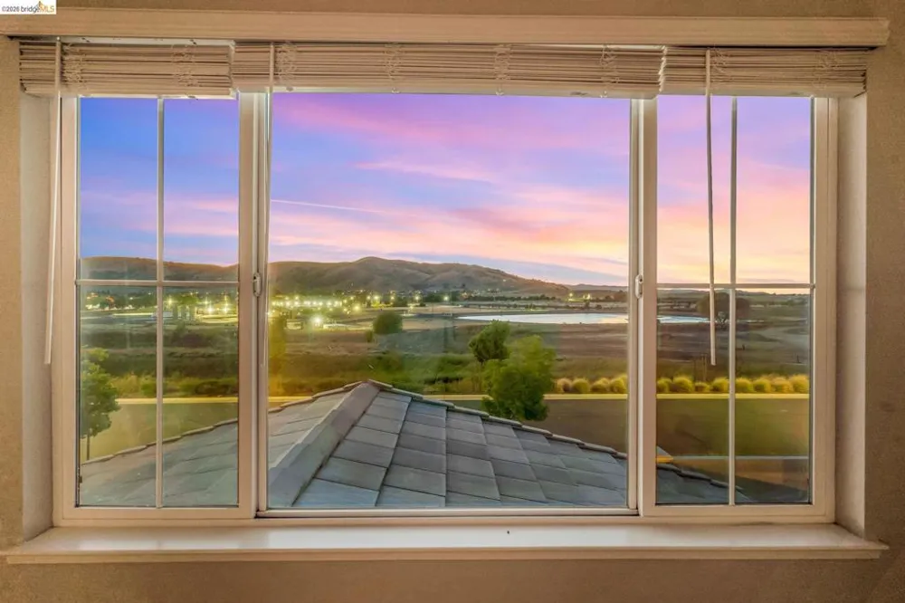 2521 Elan Pl Fairfield, CA 94533