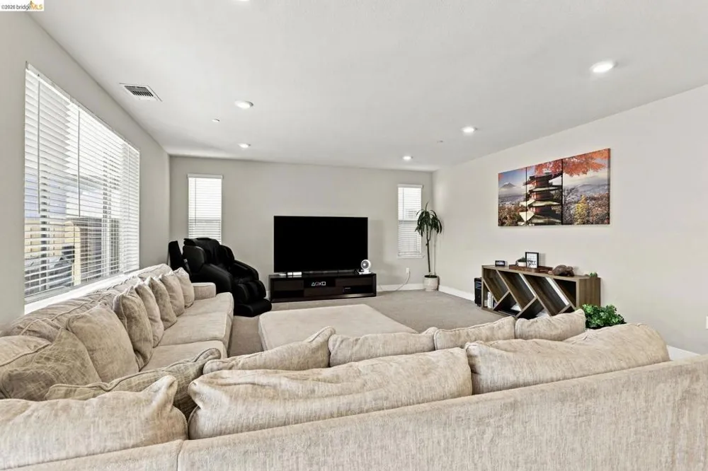 2521 Elan Pl Fairfield, CA 94533