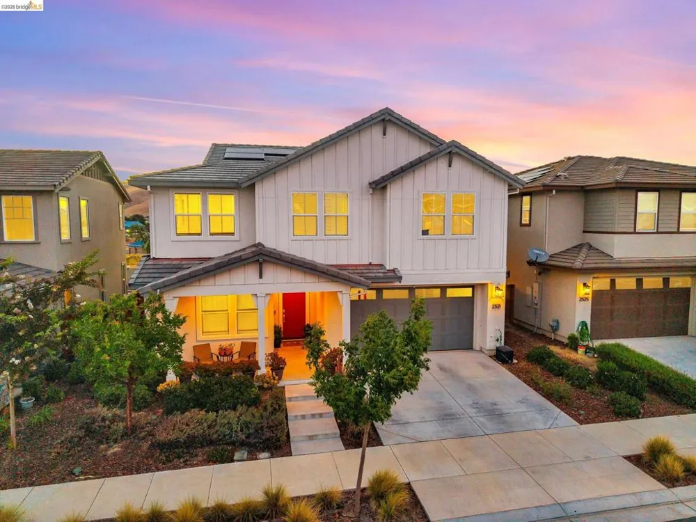 2521 Elan Pl Fairfield, CA 94533