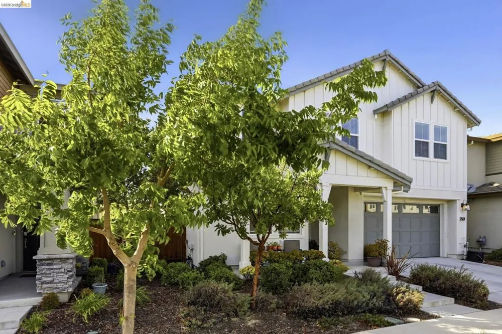 2521 Elan Pl Fairfield, CA 94533