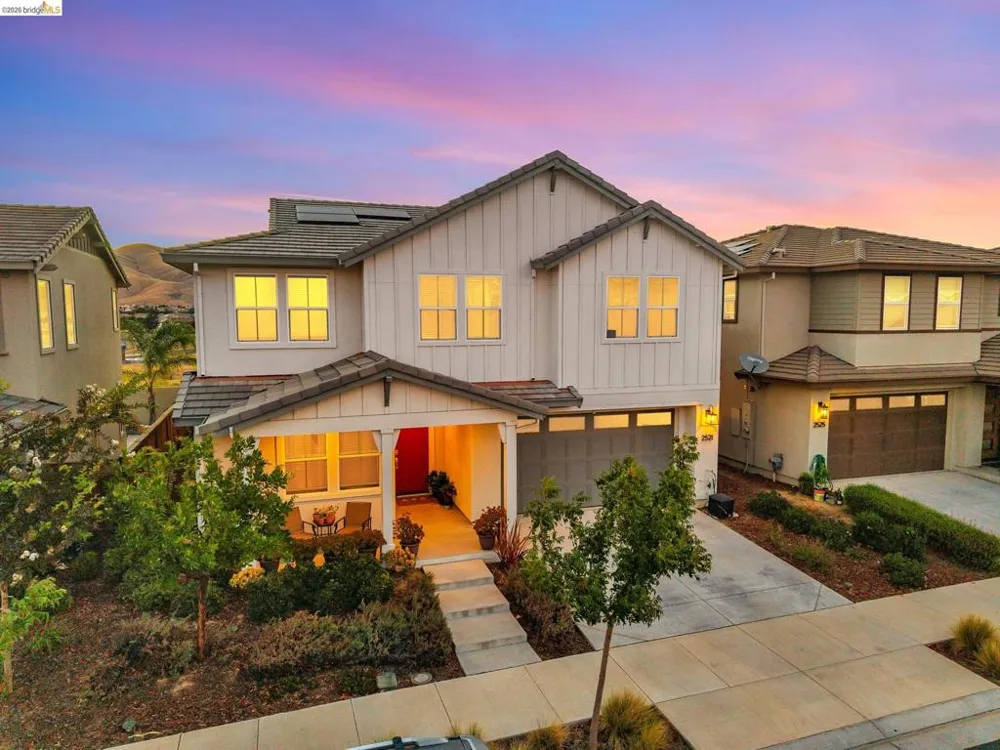 2521 Elan Pl Fairfield, CA 94533