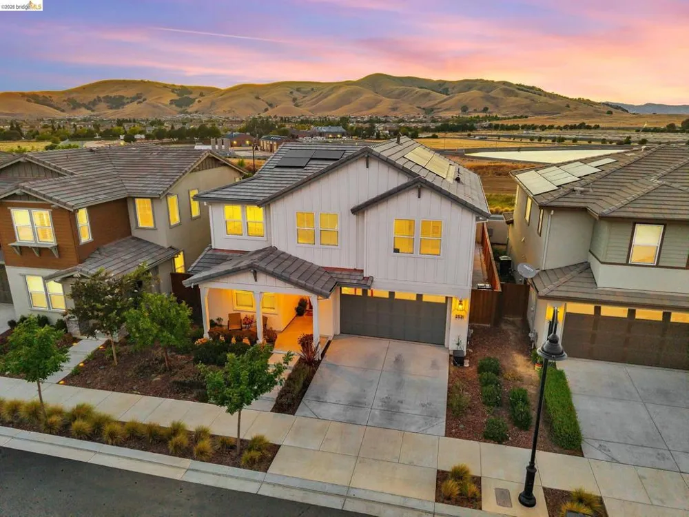 2521 Elan Pl Fairfield, CA 94533
