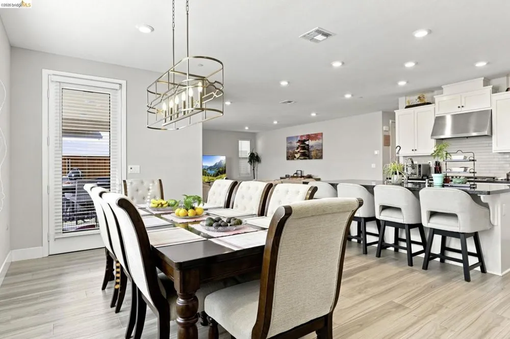 2521 Elan Pl Fairfield, CA 94533