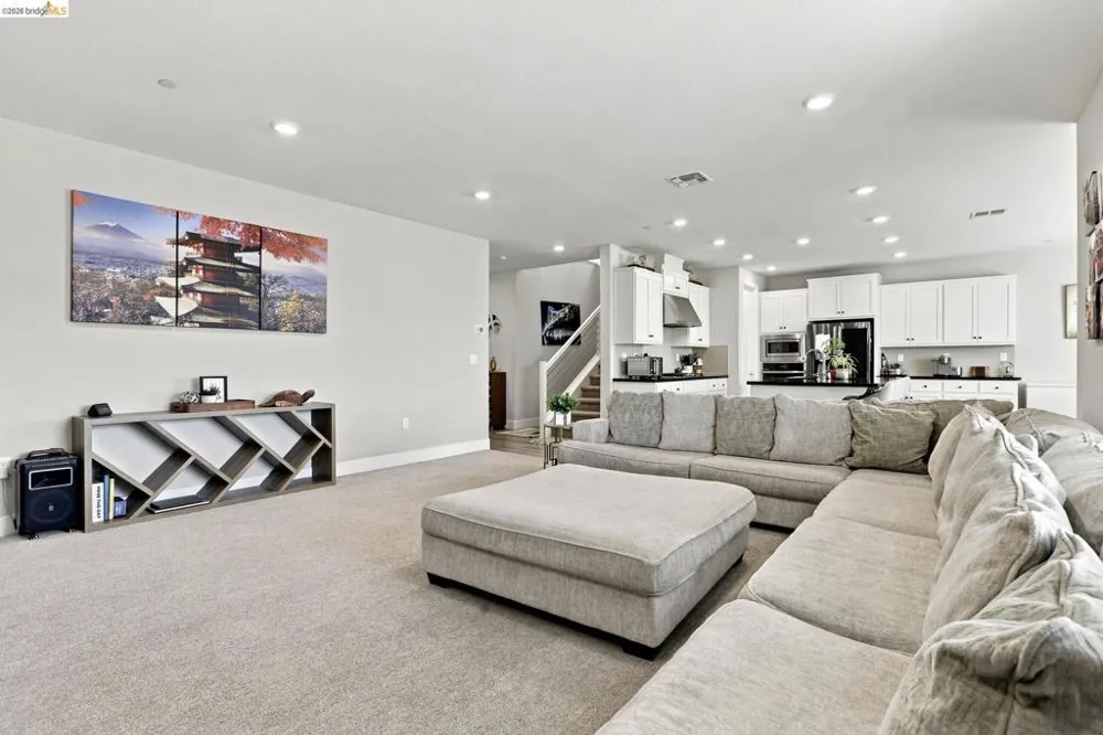 2521 Elan Pl Fairfield, CA 94533
