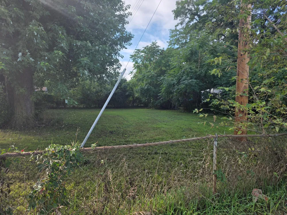 6400 Rawsonville Road Belleville, MI 48111