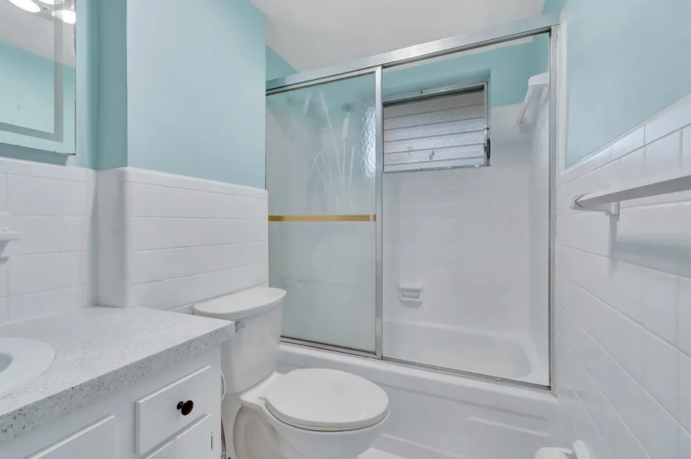 2161 NE 42nd Court Lighthouse Point, FL 33064