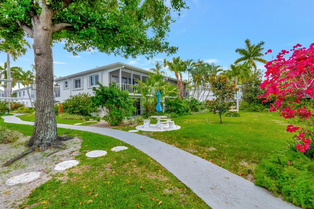 2161 NE 42nd Court Lighthouse Point, FL 33064