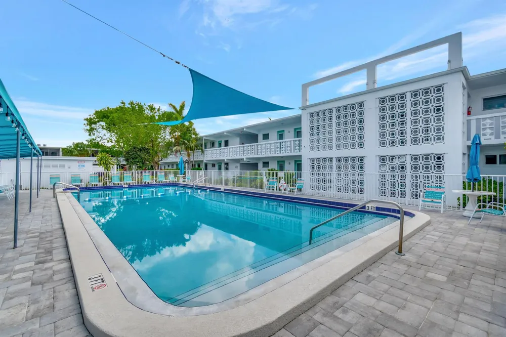 2161 NE 42nd Court Lighthouse Point, FL 33064