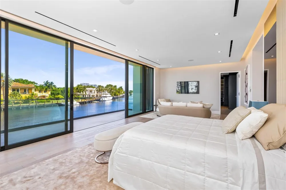 68 ISLA BAHIA DRIVE Fort Lauderdale, FL 33316